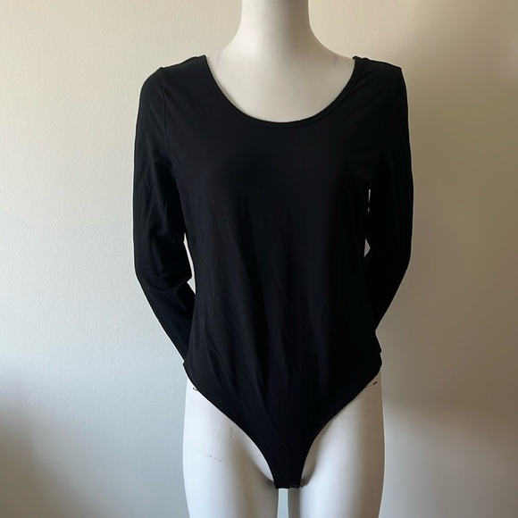 Avec Les Filles Women Solid Keyhole Long Sleeve Bodysuits Black Size M - Picture 6 of 12
